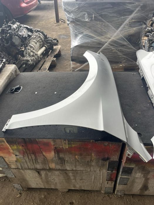 Десен ляв калник VW Passat B8 (2014-2022) Пасат б8 оригинален