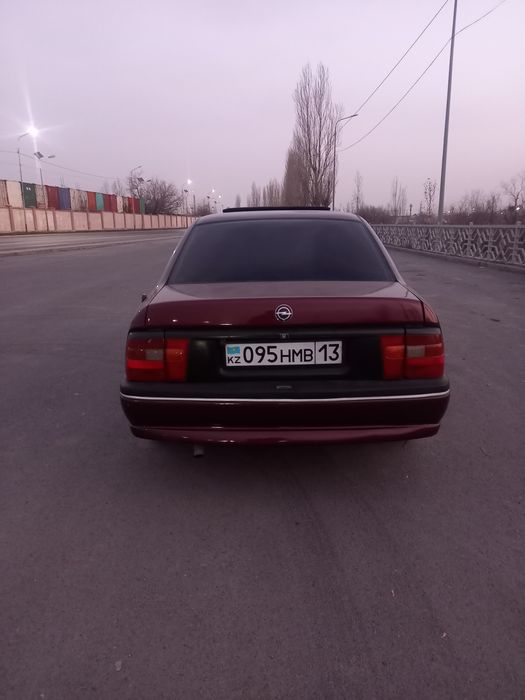 Опель вектра в хорошем состоянии