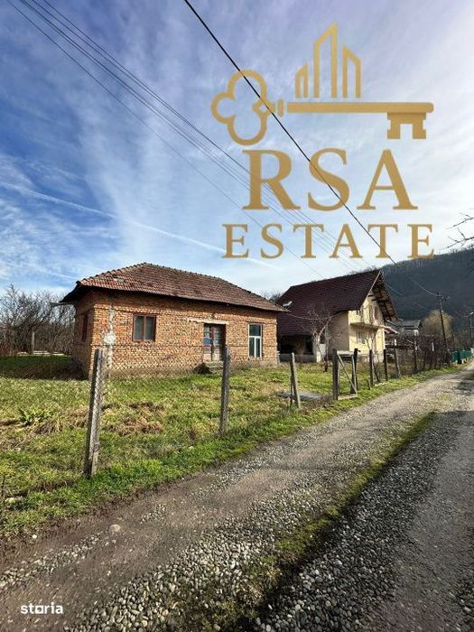 Casa spatioasa cu anexa si teren 550 mp – Goranu, Ramnicu Valcea