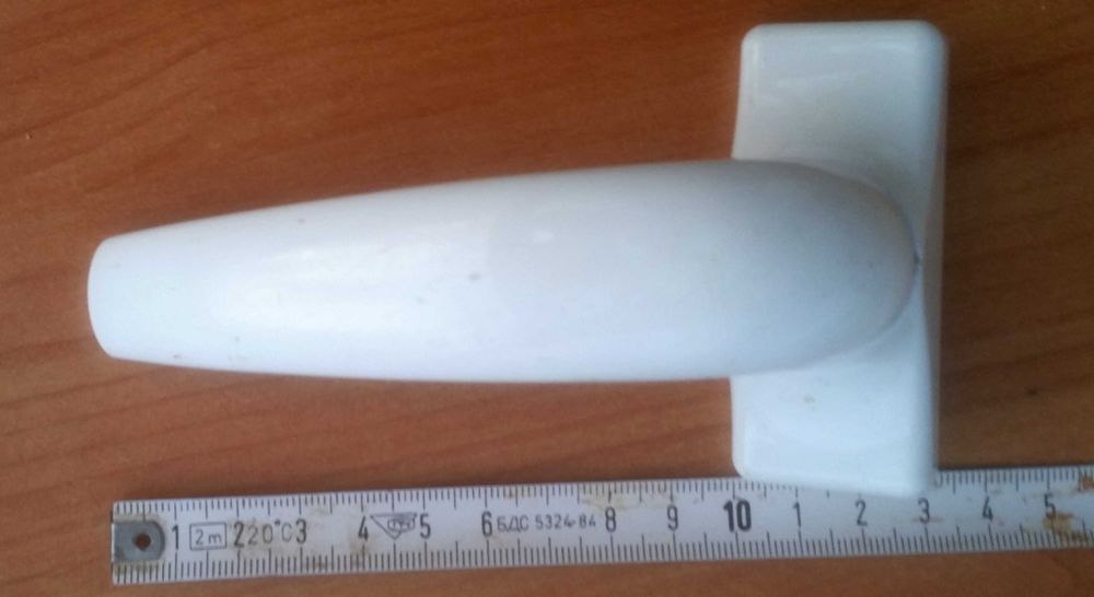 Дръжка за алуминиева и PVC дограма - нова