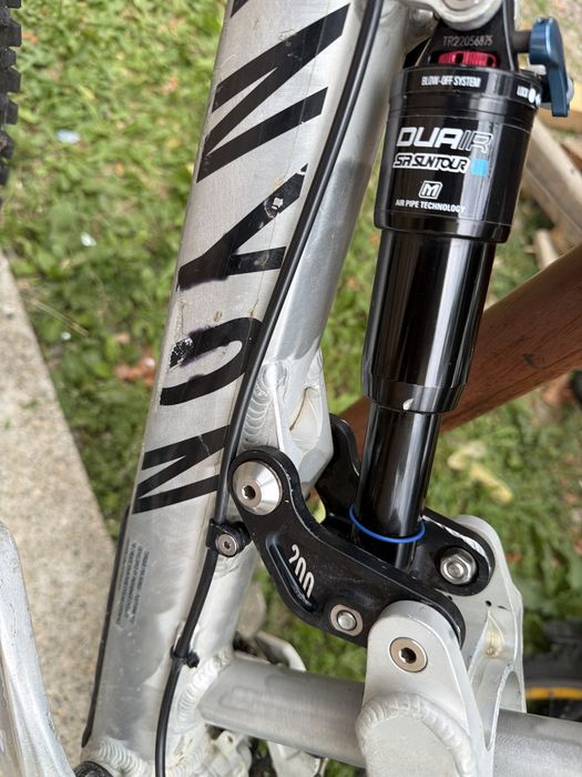 Canyon DH / Enduro Full Suspension – stare bună