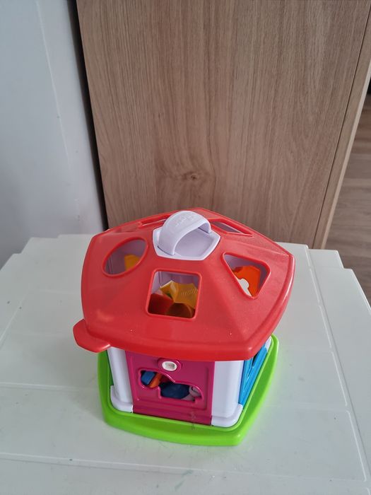 Jucarie căsuță zoo cu cuburi Chicco