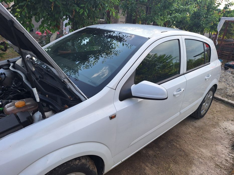 OPEL Astra 2008 — imagine 3
