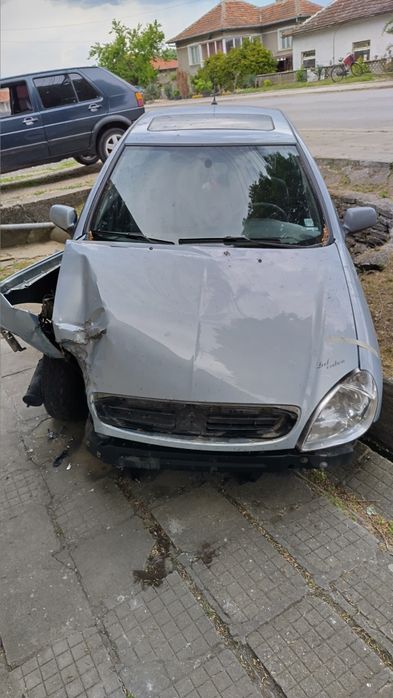 Citroen Xsara 1.4i 75кс за части