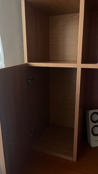 Birou+ corp pentru biblioteca
