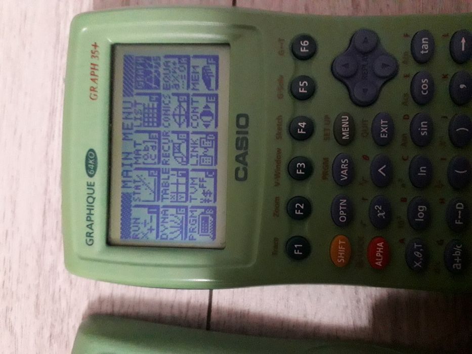 Calculator grafic studenti Casio Graph 35+