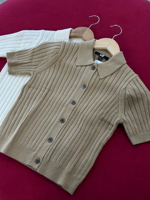 В наличии Uniqlo поло