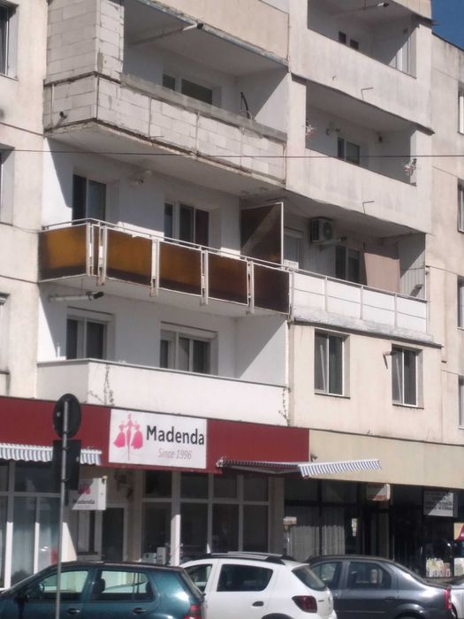 Apartament cu 2 camere in Ludus