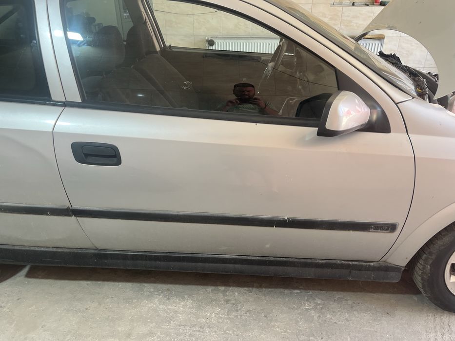 Usa dreapta opel astra g cu 2 usi