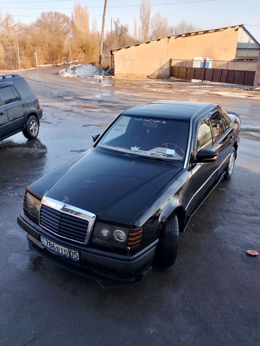 Продам Мерседес 124