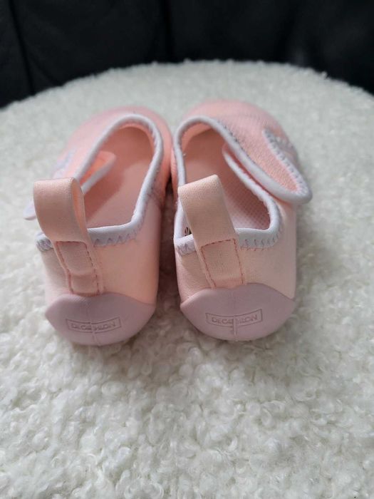 Розови пантофи 23 номер