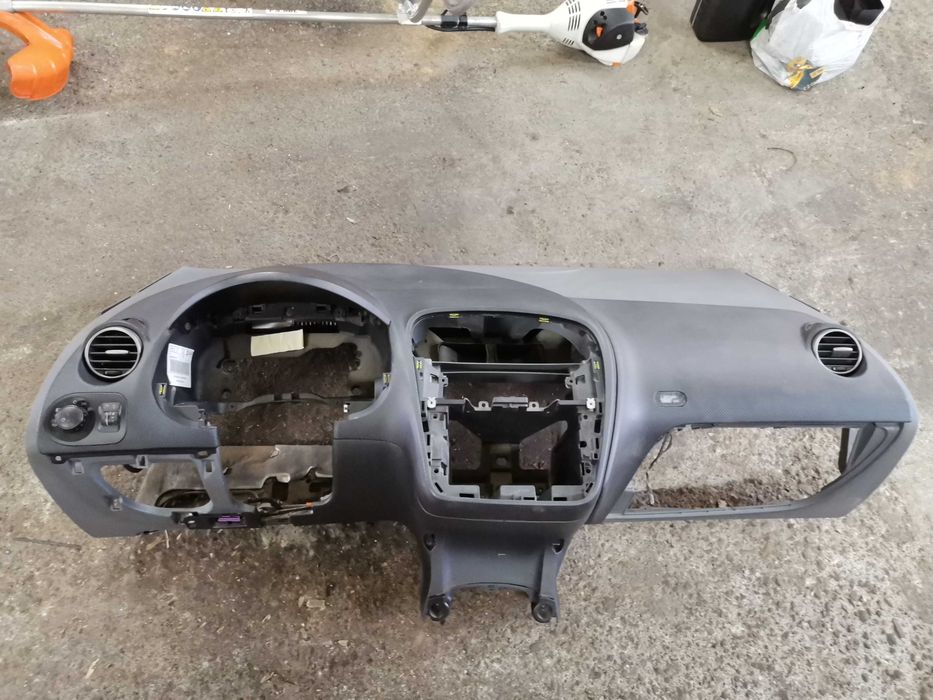 Арматурното Табло Аербег Airbeg Сеат Толедо/Seat Toledo 2004--2009г