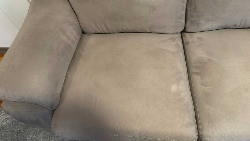 Продавам двуместен диван/канапе PLATAN