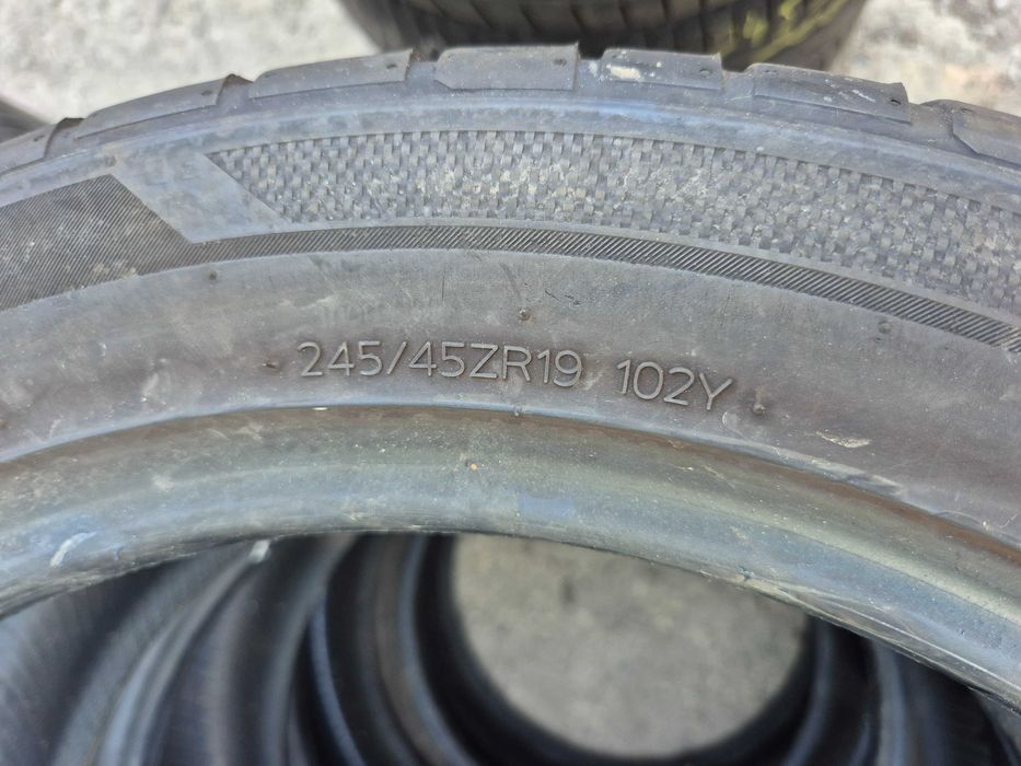 4 Anvelope de VARA - 245/45/19 102Y - Hankook - CA UNELE NOI - DOT 2020 !