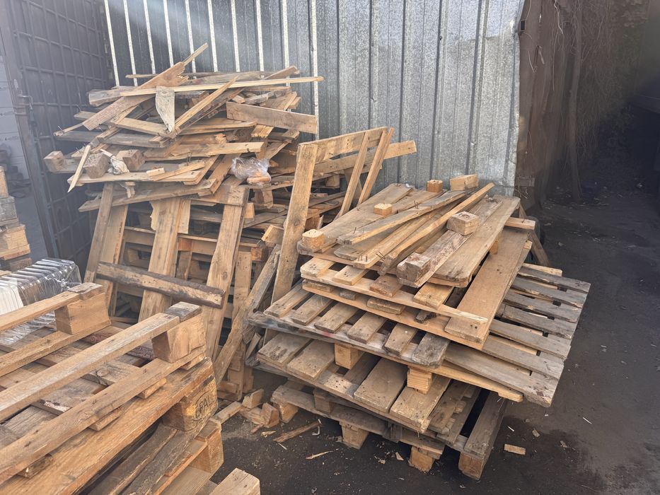 Отдам дрова. Казыбаева 3