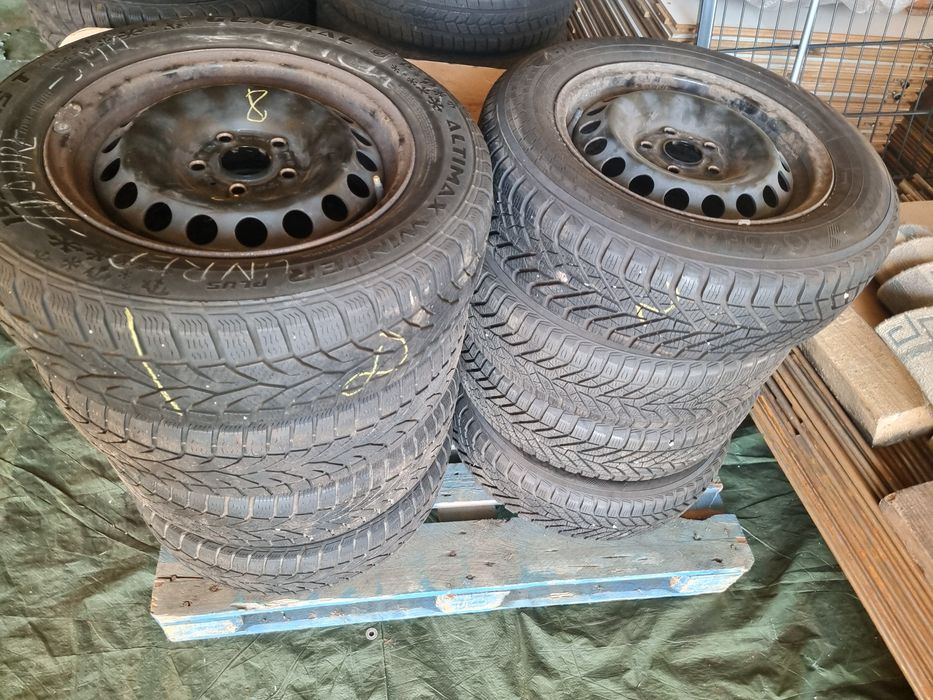 Anvelope 195 65 15 Mixte sau iarna Jante 5 x 120