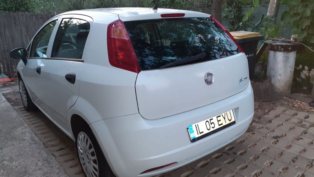 Vand fiat punto 12000 ron