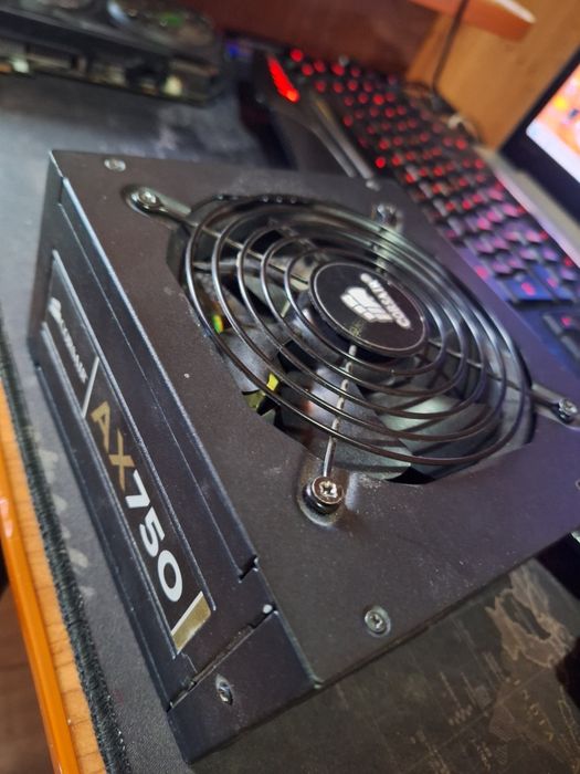 Placa video și sursa