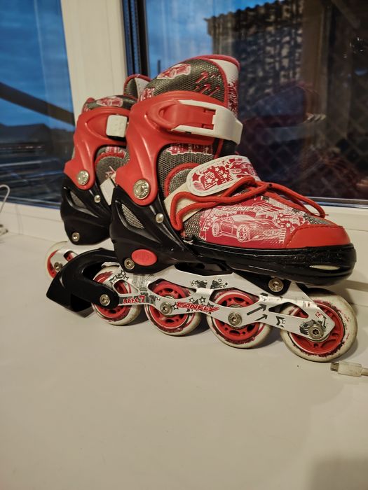 Коньки роликовые, светодиодные