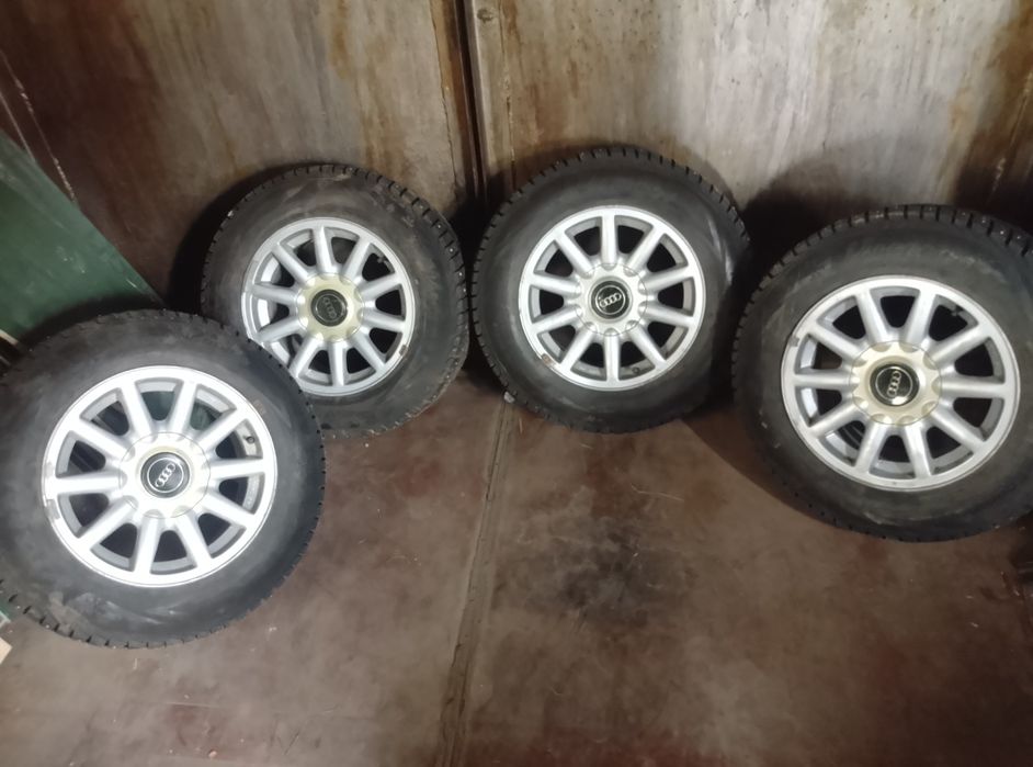 Продам комплект колес