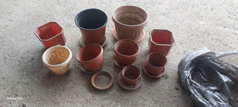 Горшки для цветов...