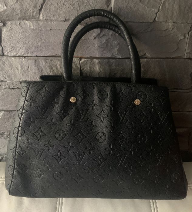 Намалена Дамска чанта Louis Vuitton черна