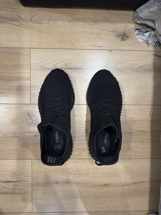 Adidas Yeezy Boost 350 V2