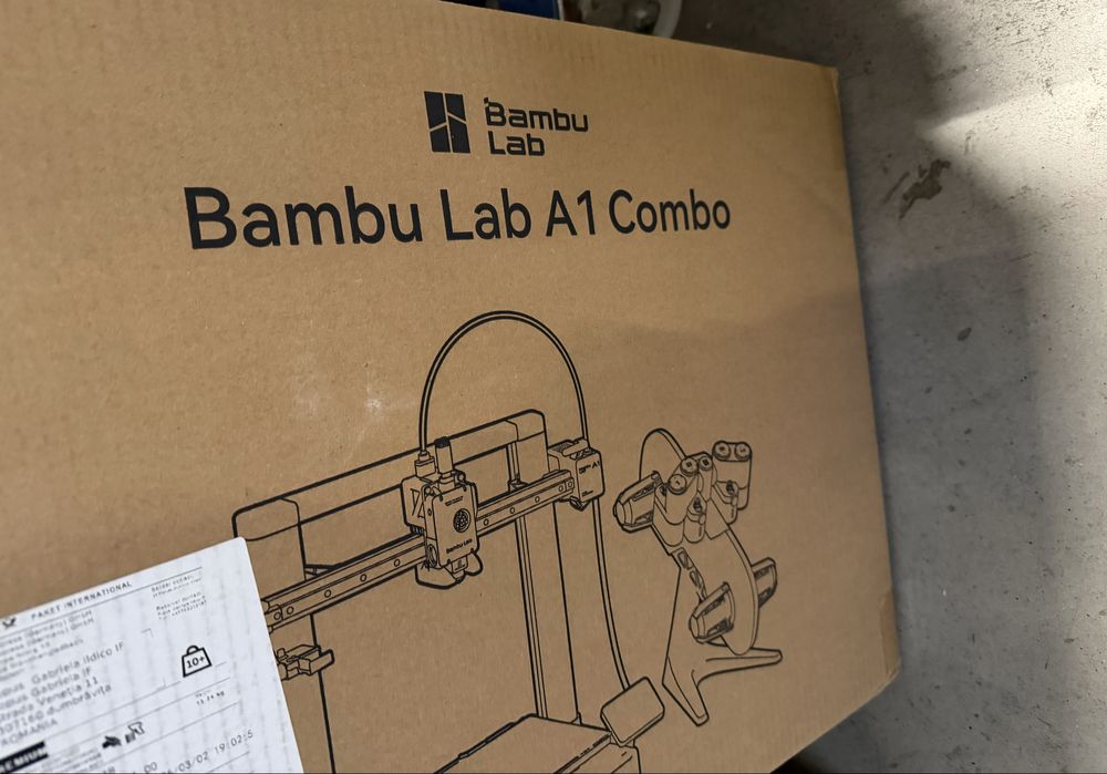 Imprimanta bambu lab A1 combo