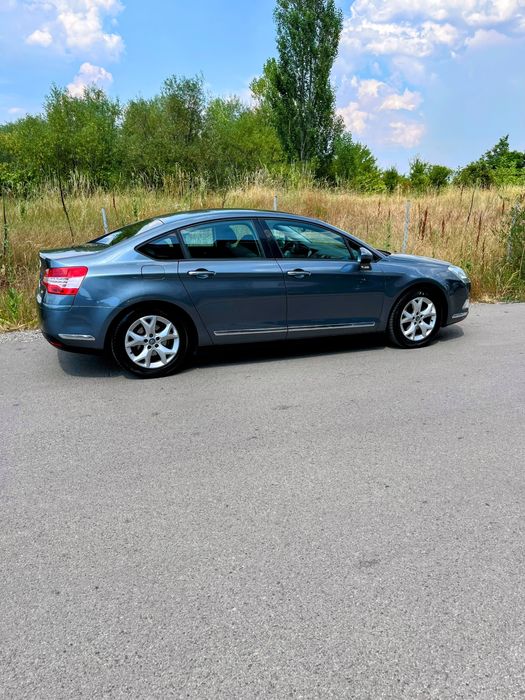 Продавам Citroën C5 2.0 бензин, 2008 г. – отличен автомобил