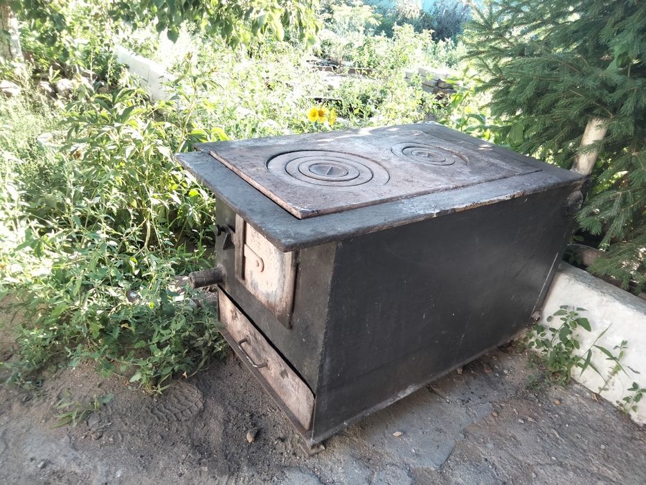 Продам печку для отопления дома