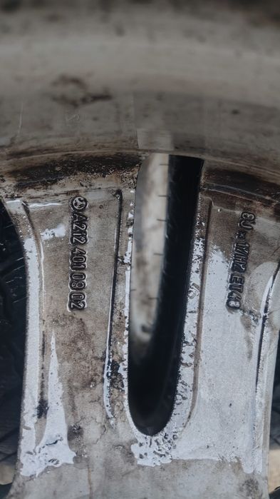 Джанти с гуми за Мерцедес w212