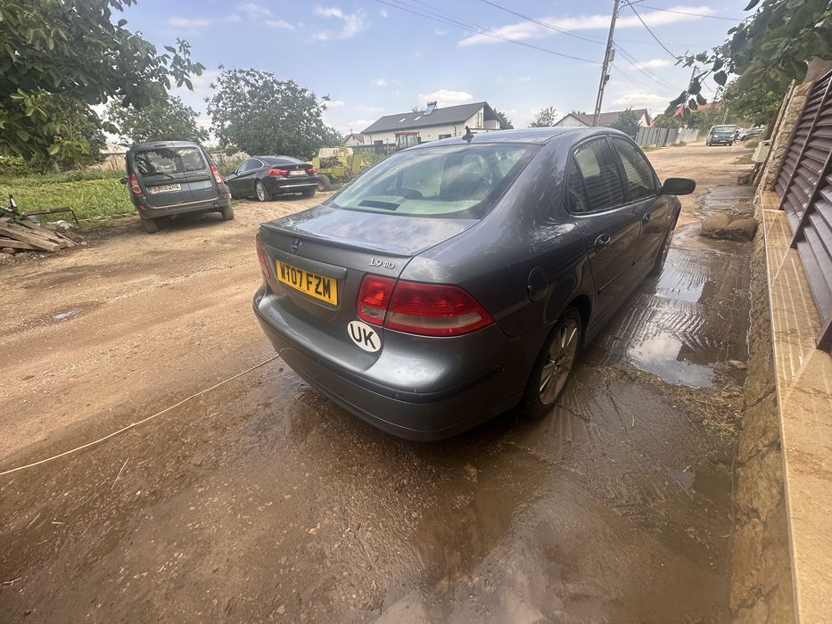 Vand Saab 9-3 xu volan pe dreapta