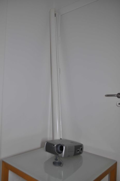 InFocus ScreenPlay 4805