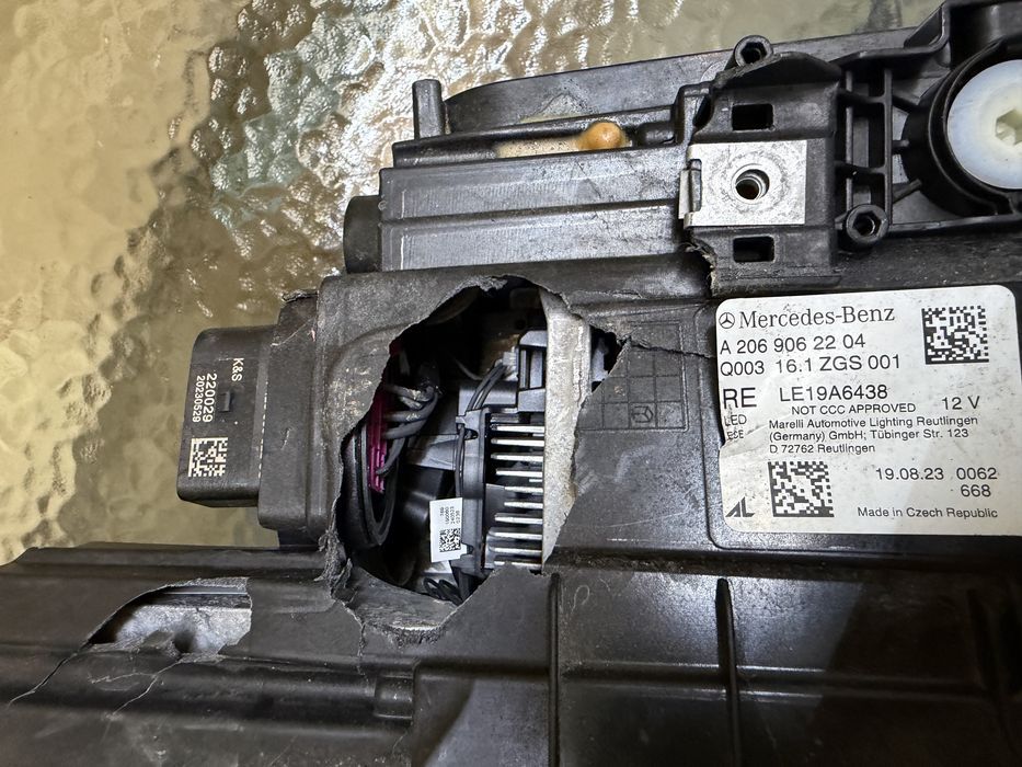 far dreapta mercedes c class w206