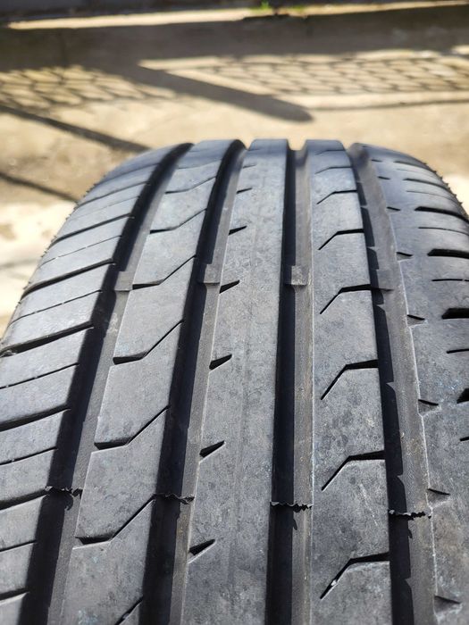 Летни гуми Maxxis 215 55 17 -4 бр.