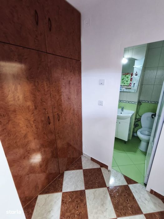 ROANDY - Apartament 2 camere renovat,mobilat si utilat-Malu Rosu