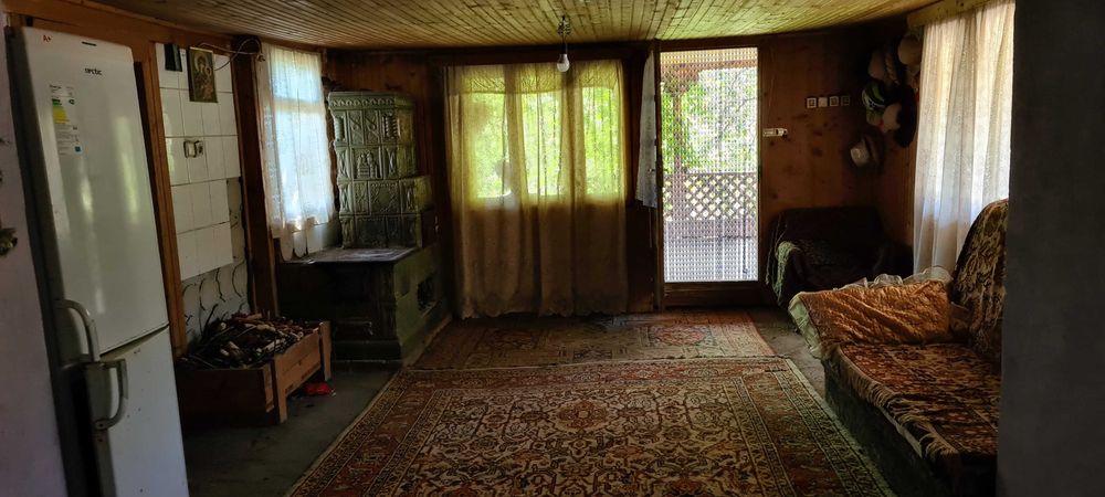 Vand casa în Davidesti Argeș