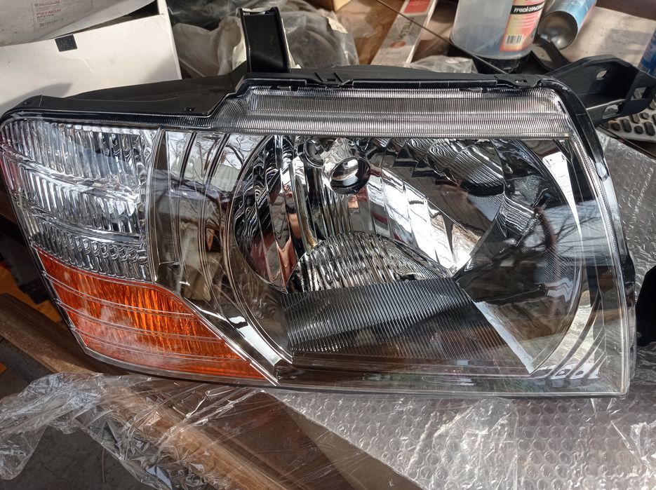 Фары Паджеро 3, pajero 3. Левый руль