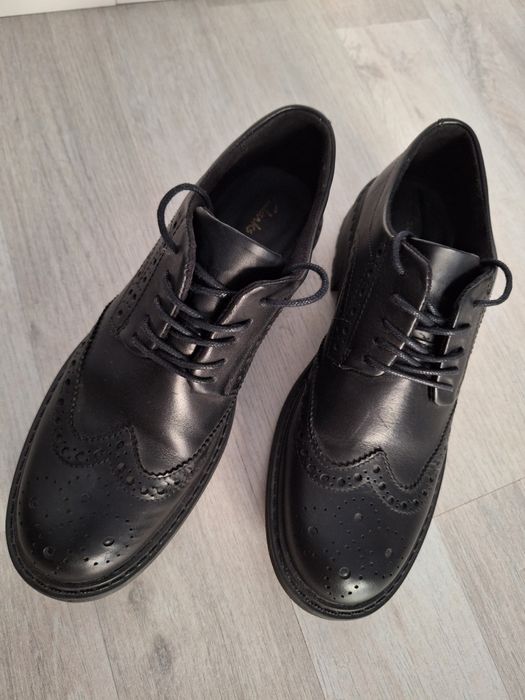 Pantofi Clarks din piele lăcuită, mărimea 39 1/2