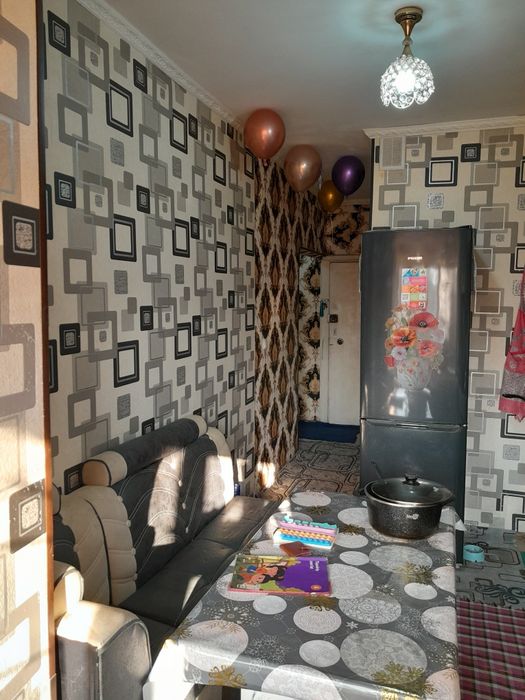 2х комнатная квартира в городе Навои . 9 микрорайон