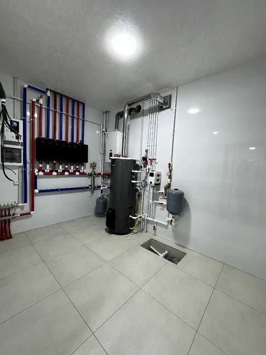 Продается Новый Евро Дом на Саламатина, Яккасарайский район, ЦЕНТР