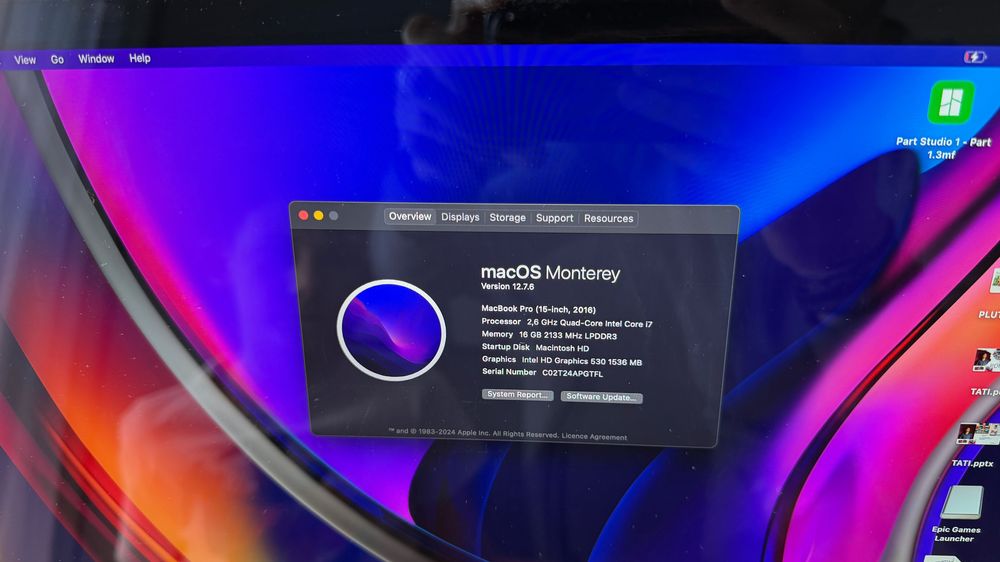 Apple Macbook Pro 15 inch cu touchbar, 2016, i7, 16Gb, 256 SSD