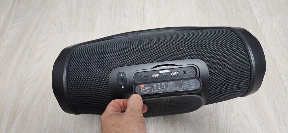 Jbl boombox impecabil