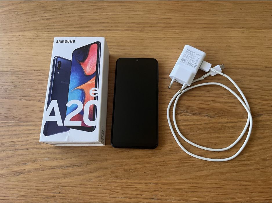 Samsung Galaxy A20e 32GB/3GB RAM