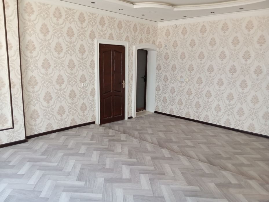 Манеж Салтанат йонида  2 хона уй сотилади