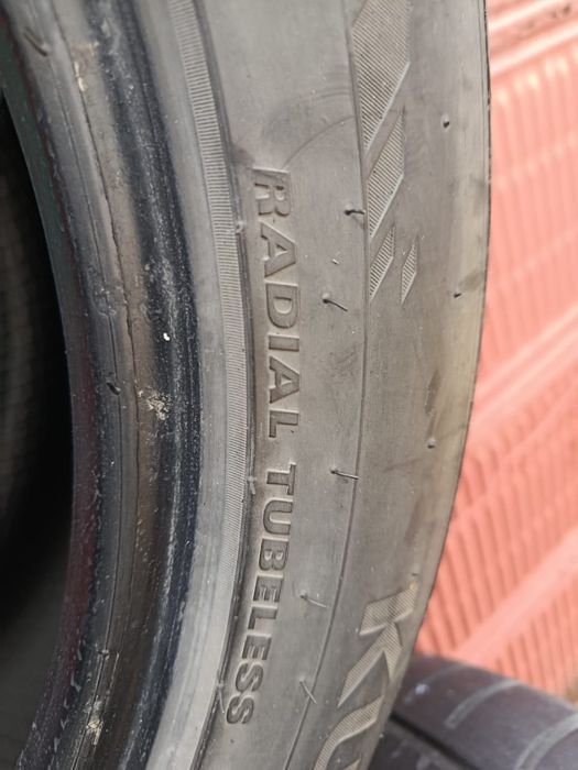 Продам б/у автошины размером 225/55 R18