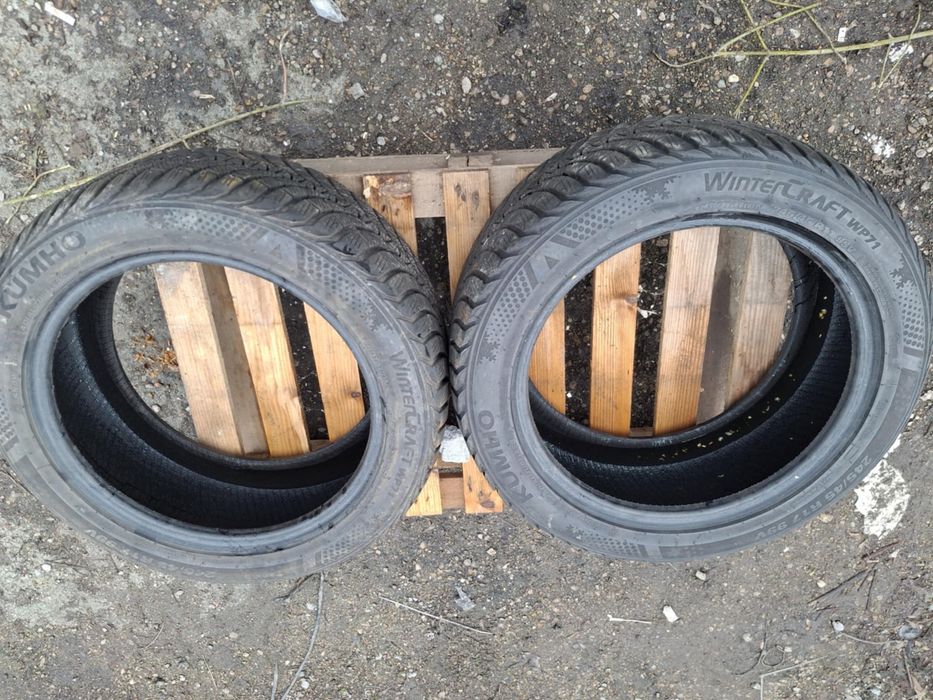Зимни гуми 245/45 r17 KUMHO dot3123