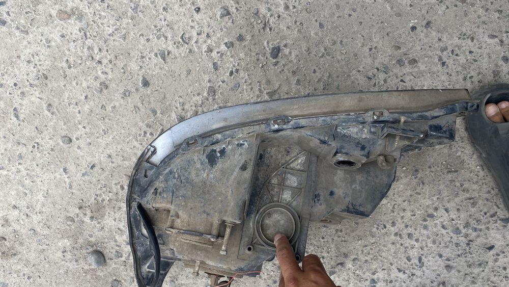 Фара от лексуса рх300