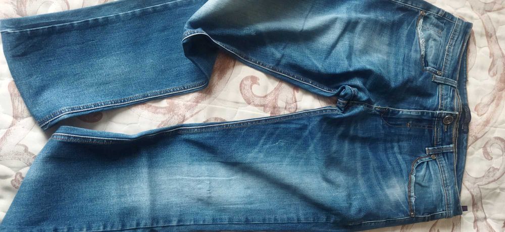 Мъжки дънки продавам