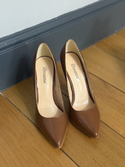 Продам кожаные туфли